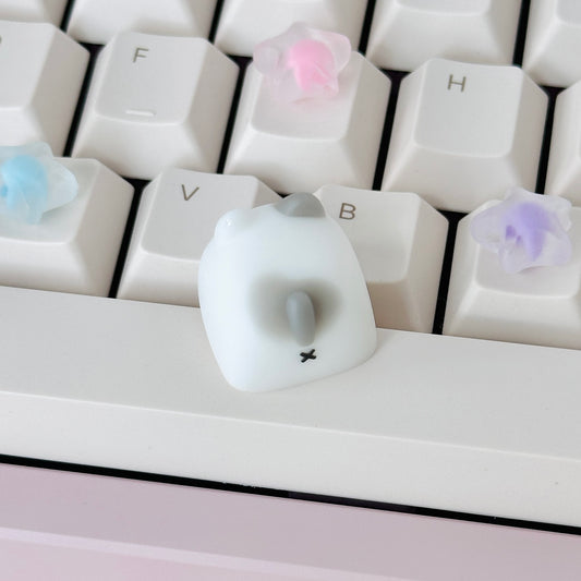 lexy miso (grey/white patch)