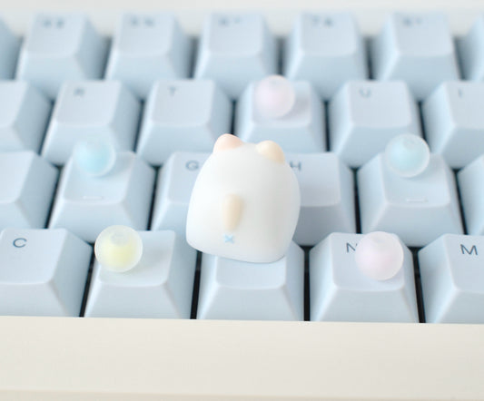 winterglow miso (white, colored ears)