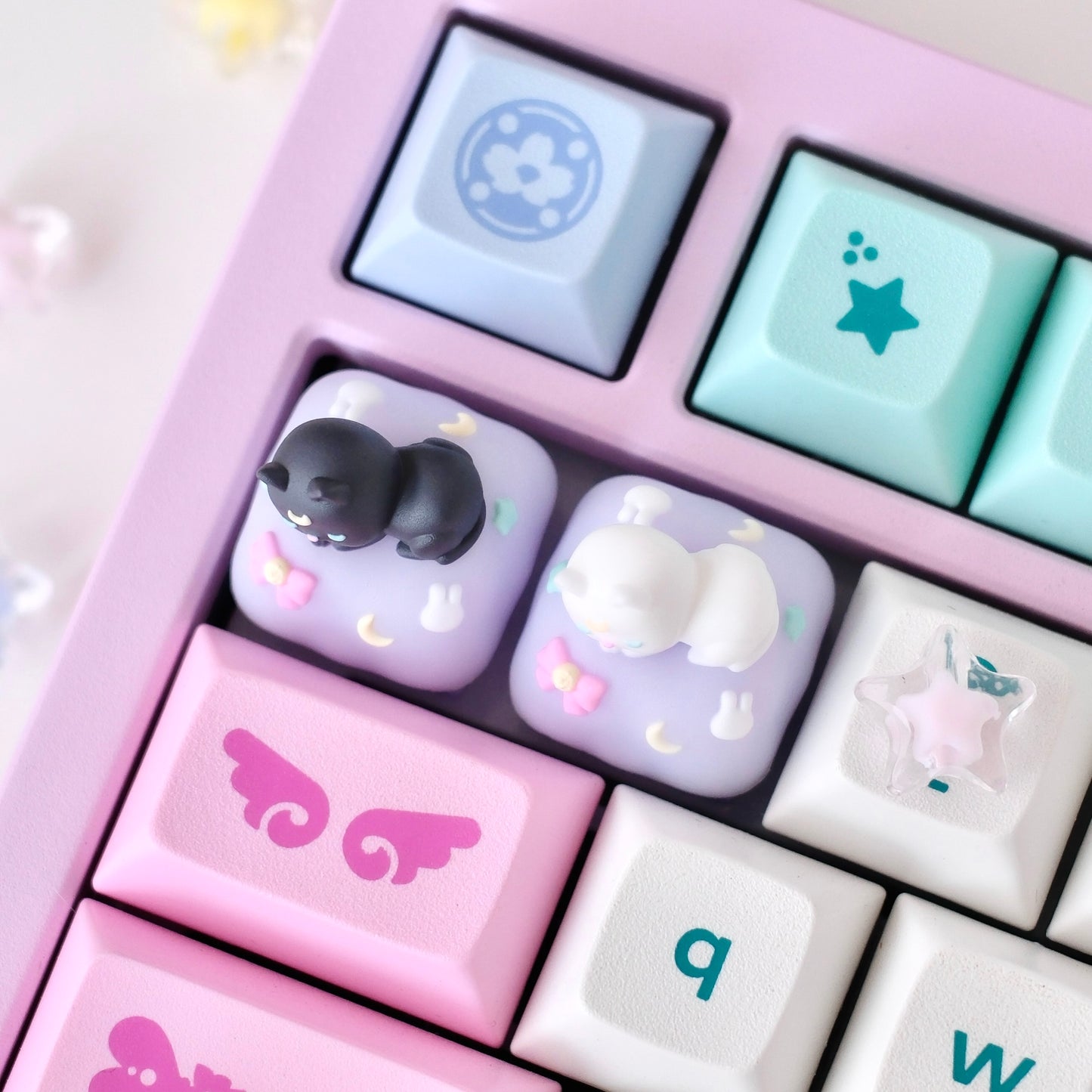 artemis sailor kitty